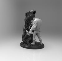 E438 - Character design statue, The Legendary Woodsculptor with axe, STL 3D model design print download files